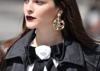 How Significant Is the Impact of Economic Uncertainty on High-End Jewelry Sales?