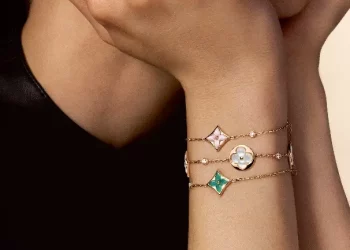 Which Luxury Jewelry Brands Launched Innovative Designs or Technologies in 2025?