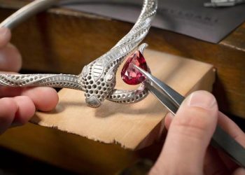 How the Jewelry Trends of 2025 Will Affect the Future of Luxury Design