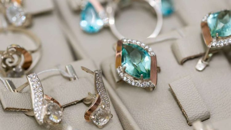 Will Eclectic Jewelry Become the Dominant Trend in Future High-End Fashion?