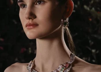 How Designers Integrate Cultural Elements into Jewelry to Create Storytelling Pieces