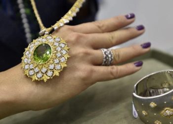 Can Luxury Jewelry Brands’ Efforts in Environmental and Sustainability Practices Win Consumer Loyalty?