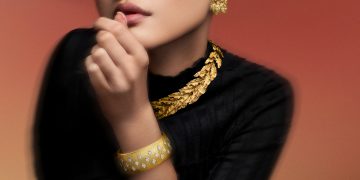 How Do Regional Differences in the Jewelry Market Influence the Strategic Layout of Global Brands?