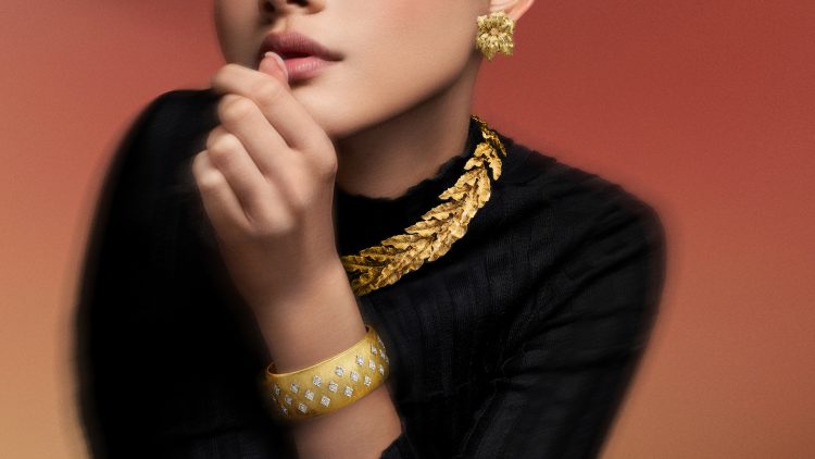 How Do Regional Differences in the Jewelry Market Influence the Strategic Layout of Global Brands?