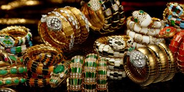 Why Do Bulgari’s Jewelry Designs Transcend Time? What Makes Its Unique Charm?