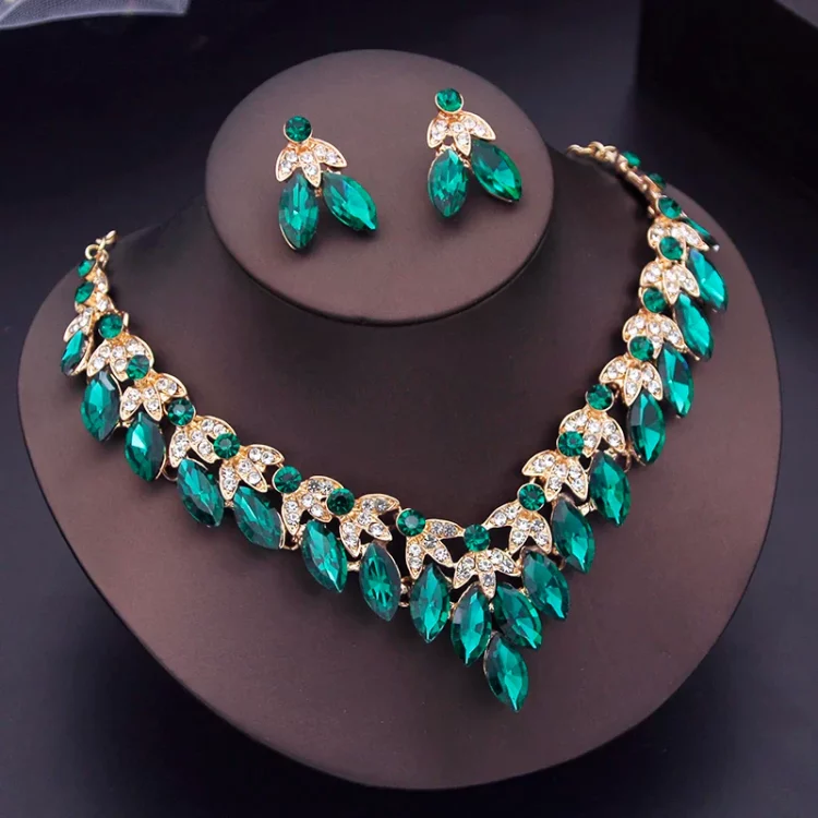 The Subtle Relationship Between Demand Growth and Price Fluctuations in the Jewelry Industry