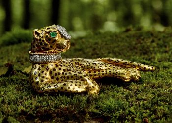Why David Webb’s Jewelry Always Exudes Strong Artistic Vibes: How He Perfectly Blends Sculpture with Animal Forms