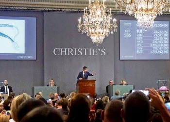 How Jewelry Auctions Have Become a Gathering Place for Luxury Jewelry Enthusiasts: What Unique Pieces Are Coming Up?