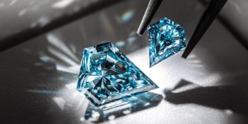 Can Sustainable Gems Revolutionize the Jewelry Industry?